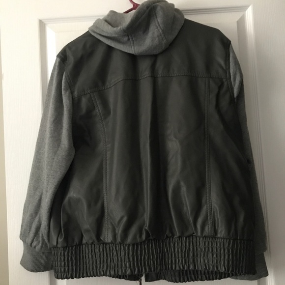 yoki bomber jacket
